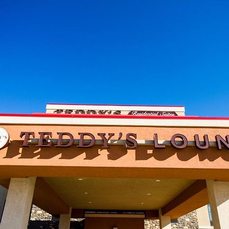 Teddy'S Residential Suites Watford City Kültér fotó