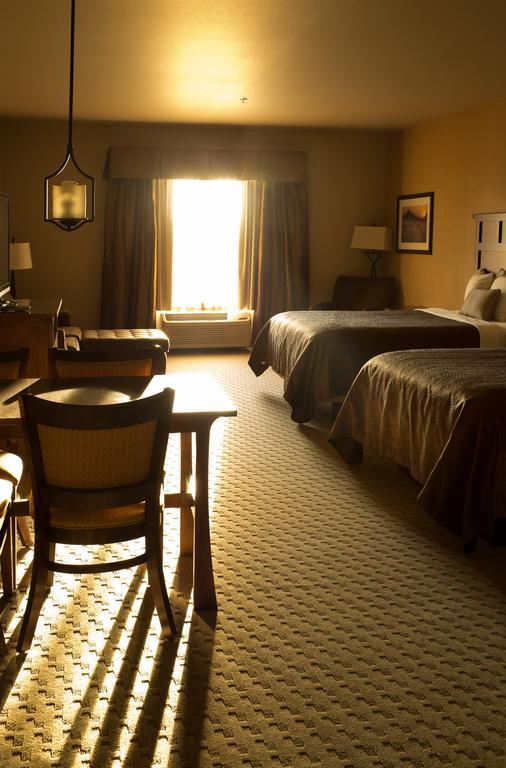 Teddy'S Residential Suites Watford City Kültér fotó