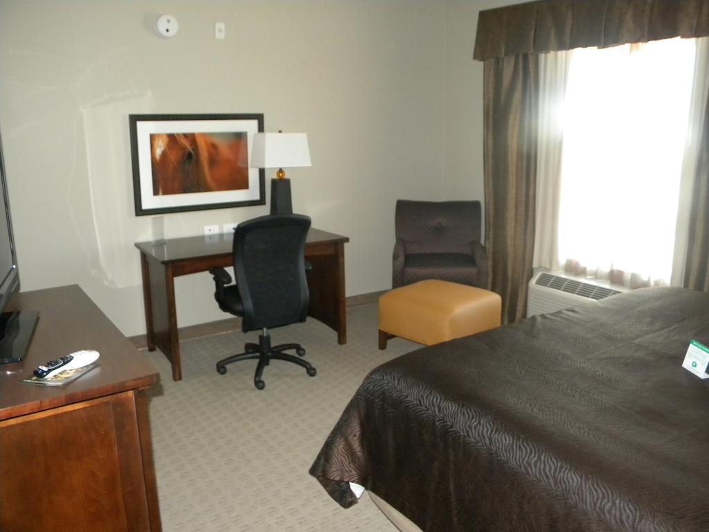 Teddy'S Residential Suites Watford City Kültér fotó