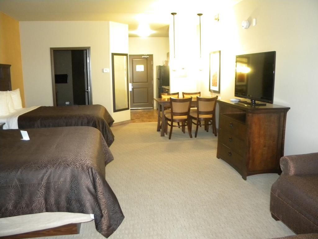 Teddy'S Residential Suites Watford City Kültér fotó