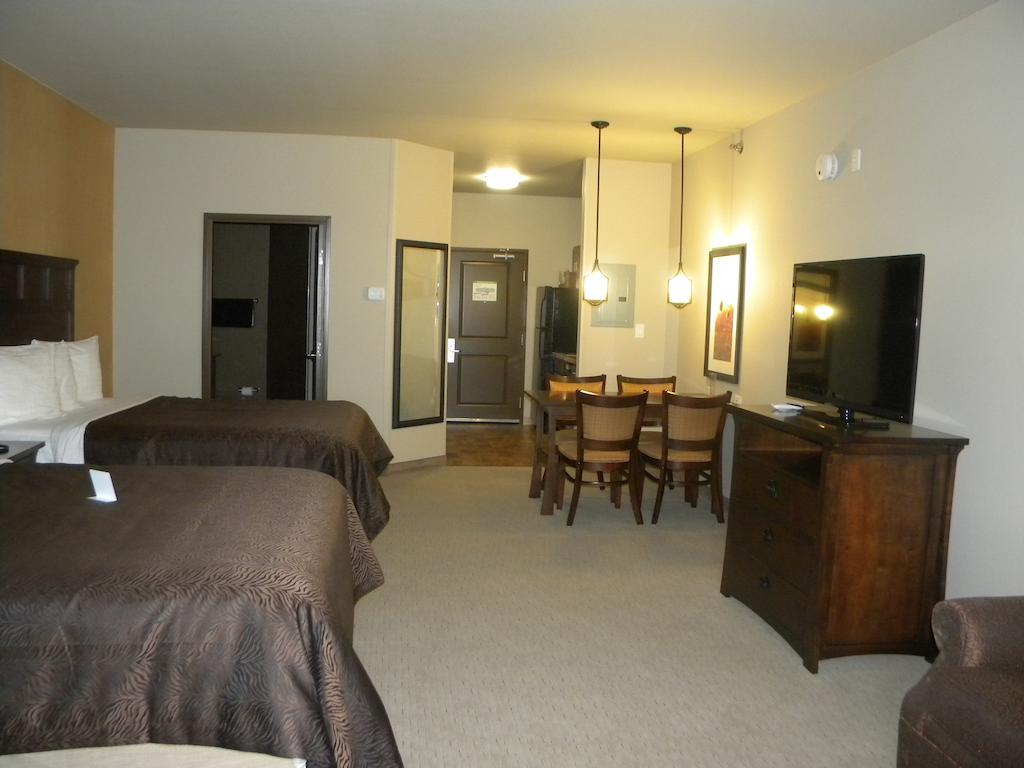 Teddy'S Residential Suites Watford City Kültér fotó