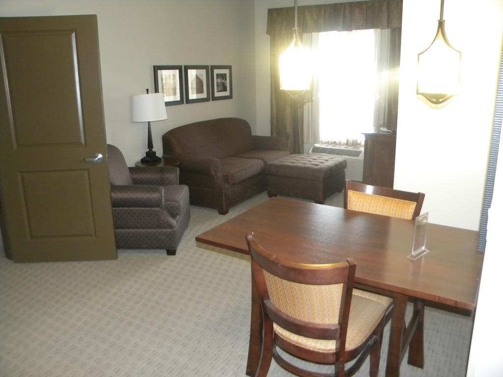 Teddy'S Residential Suites Watford City Kültér fotó