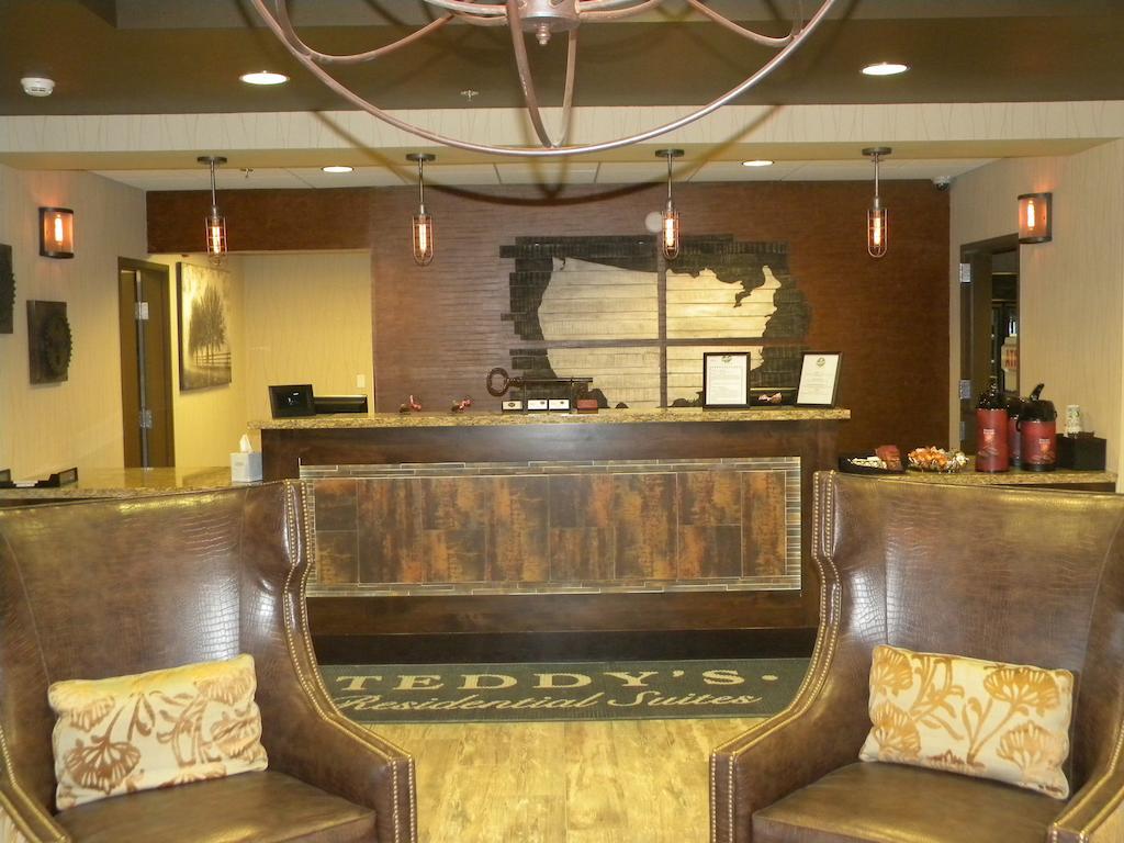 Teddy'S Residential Suites Watford City Kültér fotó